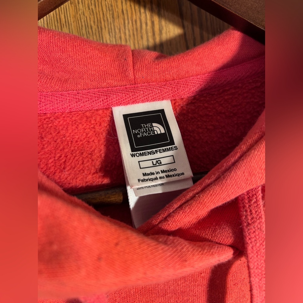 The North Face Women’s Graphic Hoodie - Picture 3 of 4